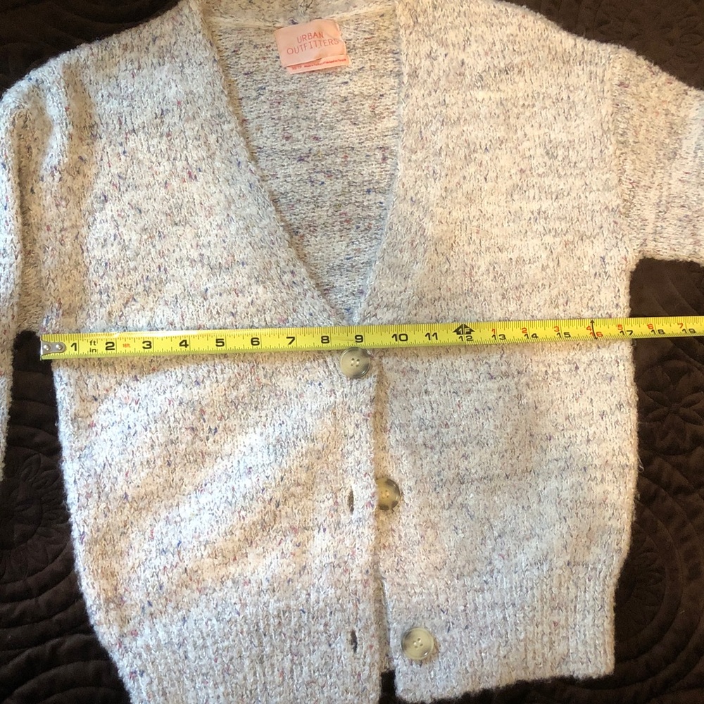 Urban Outfitters Speckled Light Grey Cardigan xs - Picture 4 of 5